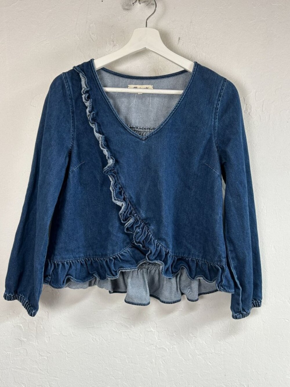 Madewell Womens Denim Ruffle Top Small Blue Long Sleeve Peplum V-Neck Blouse